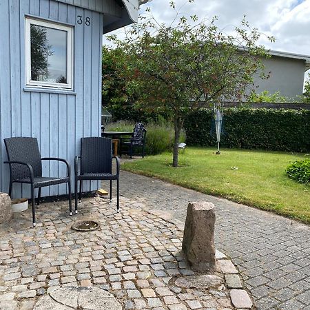 Charmerende ældre sommerhus tæt på strand og city Villa Risskov Eksteriør billede